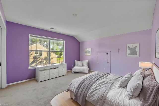 215 Wye Oak WAY, Chesapeake, VA 23323