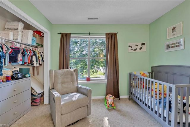 215 Wye Oak WAY, Chesapeake, VA 23323