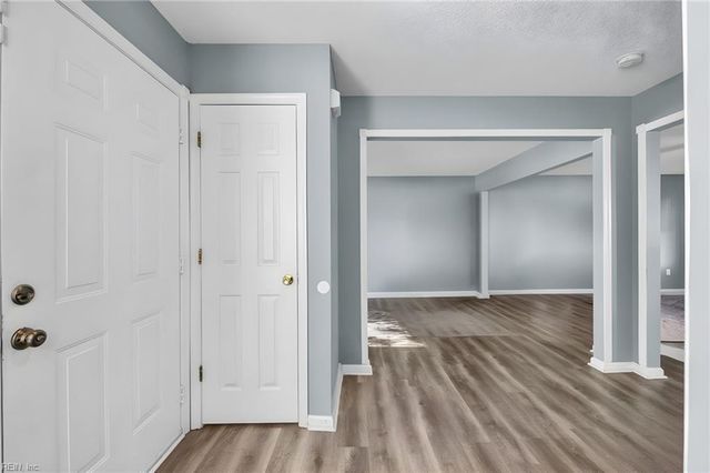 215 Wye Oak WAY, Chesapeake, VA 23323