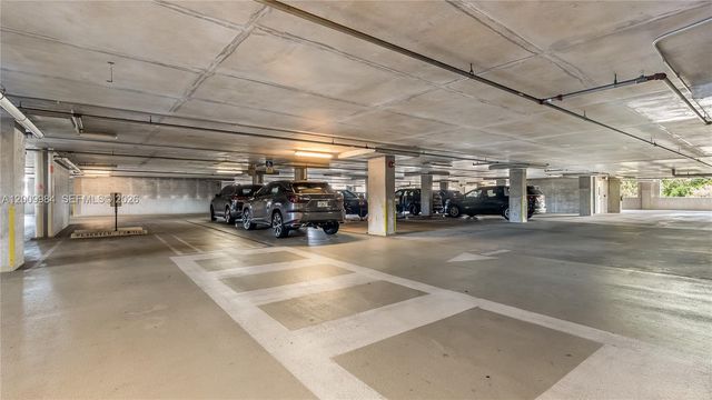 20200 W Dixie Hwy 1208 Highway, Miami, FL 33180