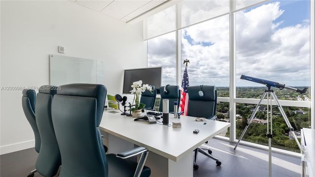 20200 W Dixie Hwy 1208 Highway, Miami, FL 33180
