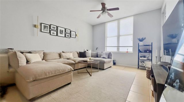 511 SE 5th Ave 611, Fort Lauderdale, FL 33301