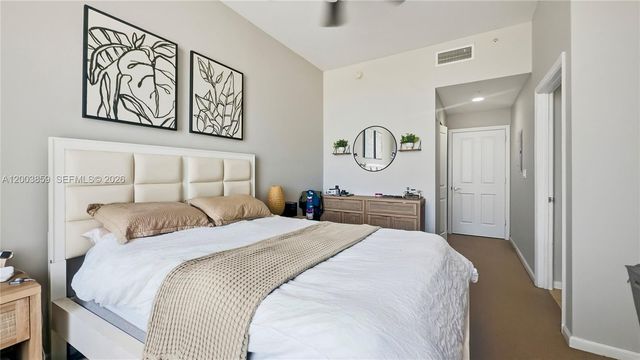 511 SE 5th Ave 611, Fort Lauderdale, FL 33301