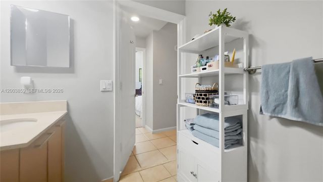 511 SE 5th Ave 611, Fort Lauderdale, FL 33301