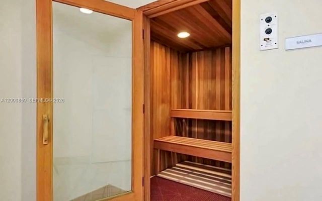 511 SE 5th Ave 611, Fort Lauderdale, FL 33301