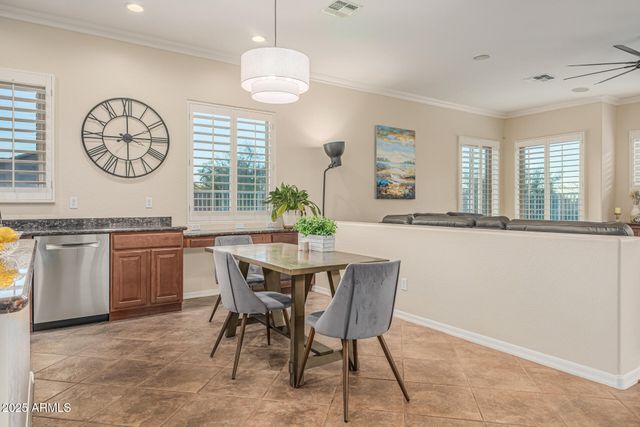 5909 W FETLOCK Trail, Phoenix, AZ 85083