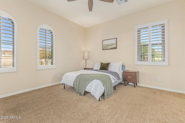 5909 W FETLOCK Trail, Phoenix, AZ 85083