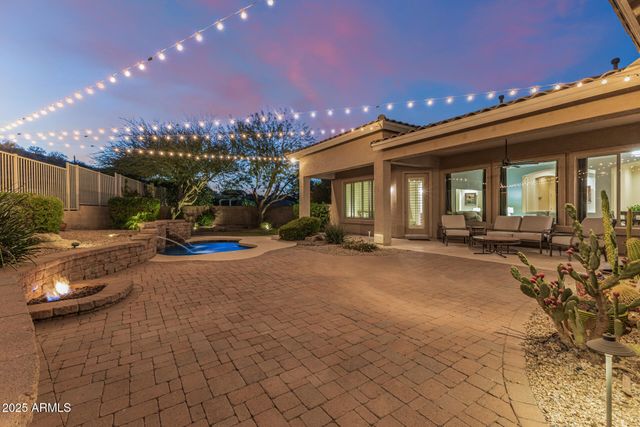 5909 W FETLOCK Trail, Phoenix, AZ 85083