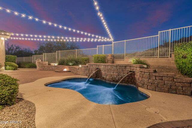 5909 W FETLOCK Trail, Phoenix, AZ 85083