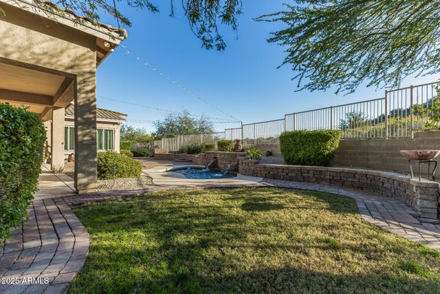 5909 W FETLOCK Trail, Phoenix, AZ 85083