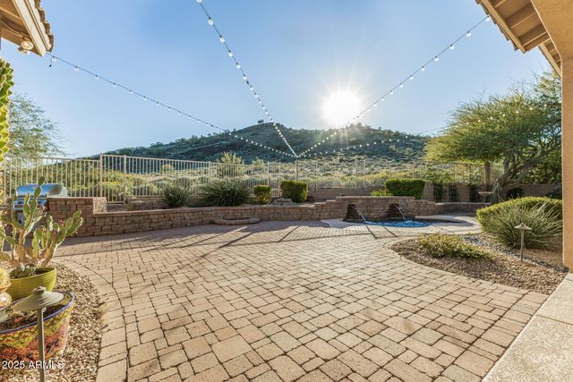 5909 W FETLOCK Trail, Phoenix, AZ 85083