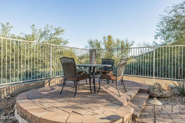 5909 W FETLOCK Trail, Phoenix, AZ 85083