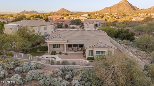 5909 W FETLOCK Trail, Phoenix, AZ 85083