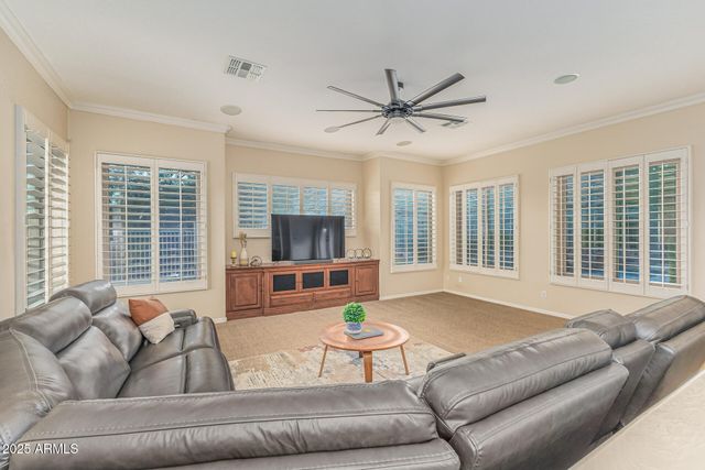 5909 W FETLOCK Trail, Phoenix, AZ 85083