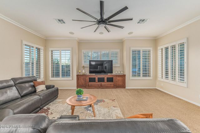 5909 W FETLOCK Trail, Phoenix, AZ 85083