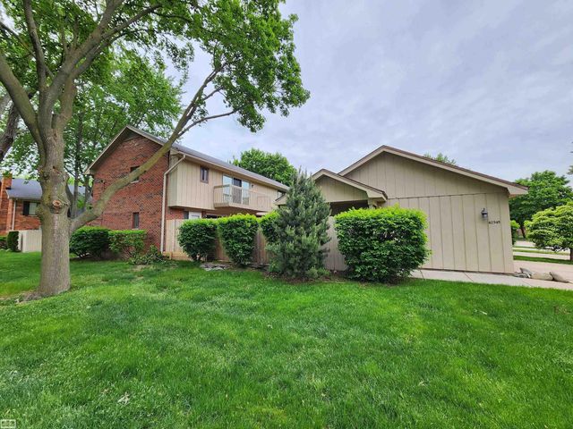 42545 Eldon Avenue, Clinton Township, MI 48038