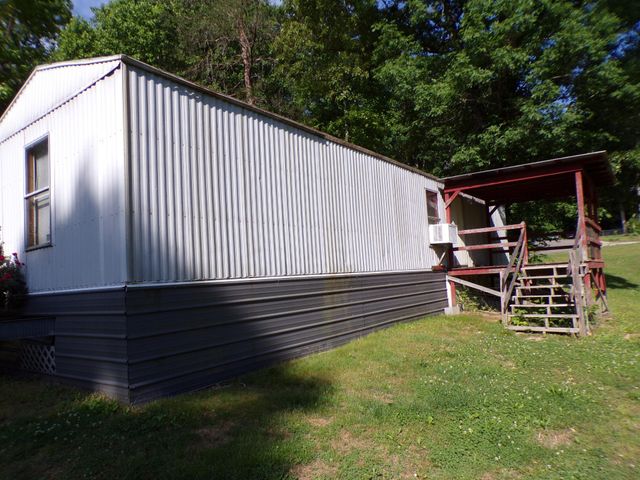 312 County Road 135, Athens, TN 37303