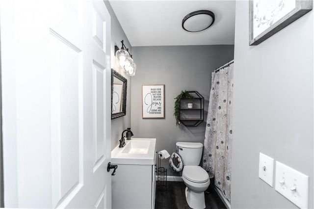302 E Valley Road NE, Rome, GA 30161