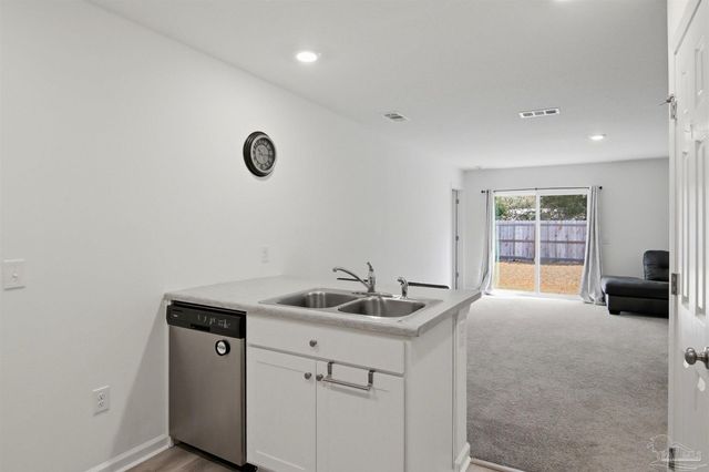 7876 Maxton Rd, Pensacola, FL 32514