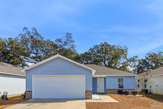7876 Maxton Rd, Pensacola, FL 32514