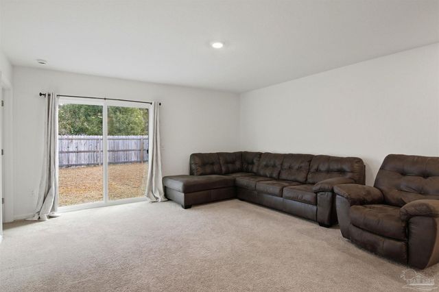 7876 Maxton Rd, Pensacola, FL 32514