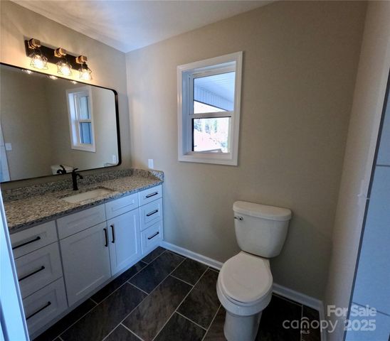 128 Big Sky Drive, Marion, NC 28752