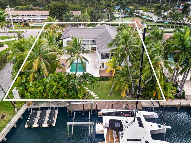 431 Layne Blvd, Hallandale Beach, FL 33009