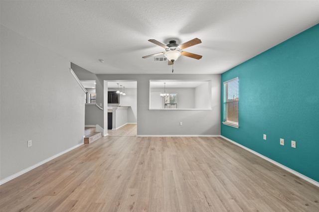 9016 Stambourne ST, Austin, TX 78747