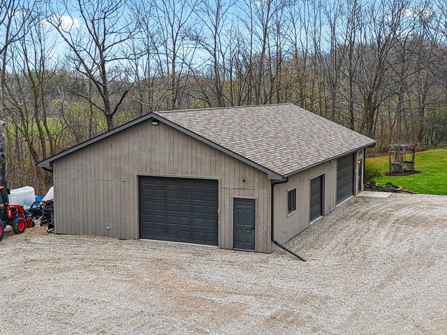 W7236 WEGE ROAD, Hortonville, WI 54944