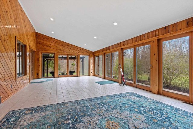 W7236 WEGE ROAD, Hortonville, WI 54944