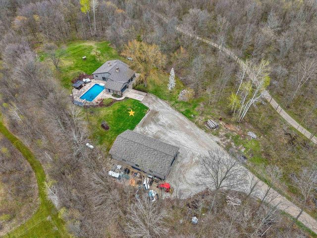 W7236 WEGE ROAD, Hortonville, WI 54944
