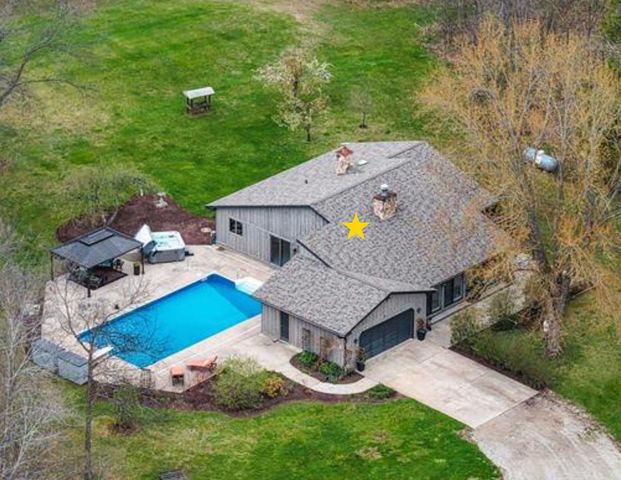 W7236 WEGE ROAD, Hortonville, WI 54944