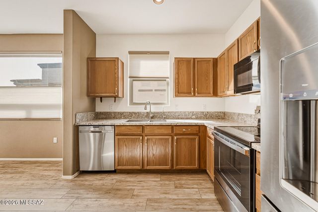 1917 W Vista Ridge Drive, Green Valley, AZ 85622