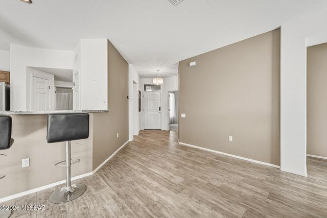 1917 W Vista Ridge Drive, Green Valley, AZ 85622