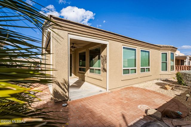 1917 W Vista Ridge Drive, Green Valley, AZ 85622