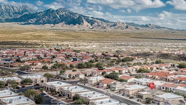 1917 W Vista Ridge Drive, Green Valley, AZ 85622