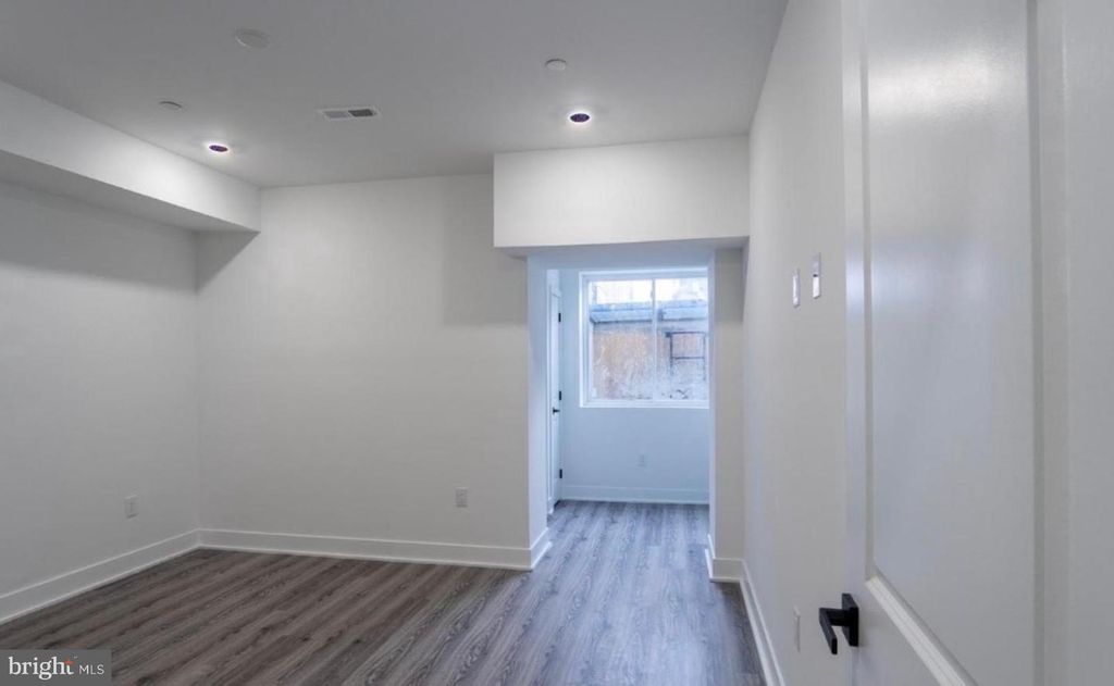 3861 FAIRMOUNT AVE, PHILADELPHIA, PA 19104 — photo 3
