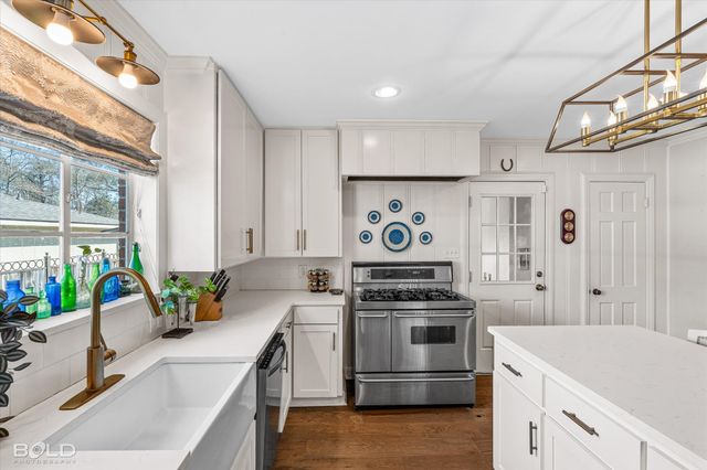 6225 Creswell Avenue, Shreveport, LA 71106