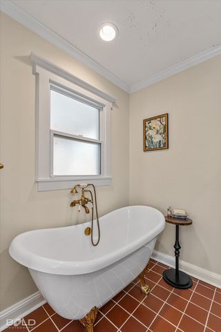 6225 Creswell Avenue, Shreveport, LA 71106