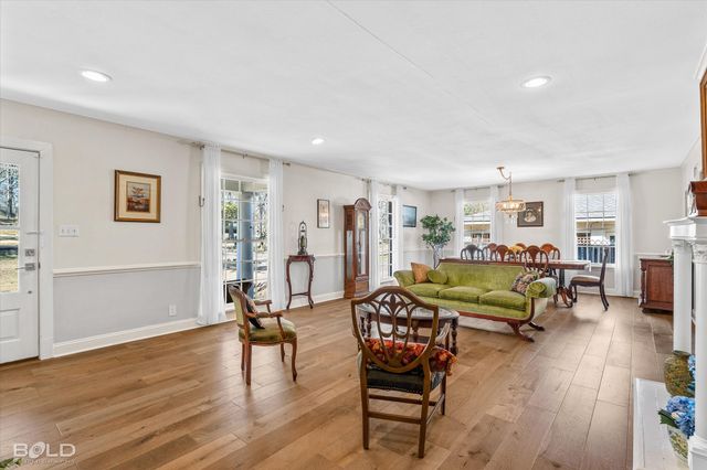 6225 Creswell Avenue, Shreveport, LA 71106