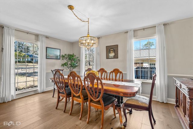 6225 Creswell Avenue, Shreveport, LA 71106