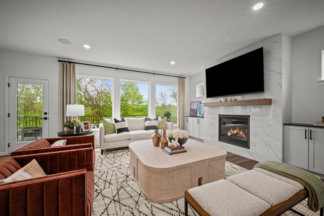 6170 60th Place N, Plymouth, MN 55446