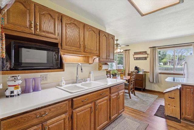 551 N Crosby Avenue, Janesville, WI 53548