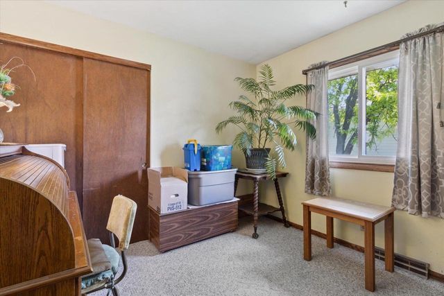 551 N Crosby Avenue, Janesville, WI 53548