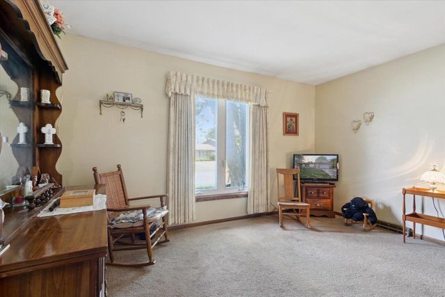 551 N Crosby Avenue, Janesville, WI 53548