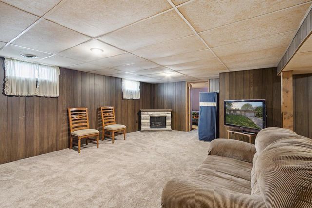 551 N Crosby Avenue, Janesville, WI 53548