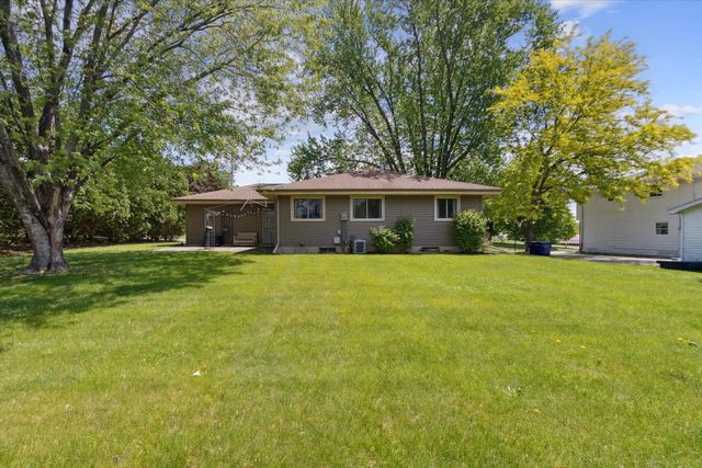 551 N Crosby Avenue, Janesville, WI 53548