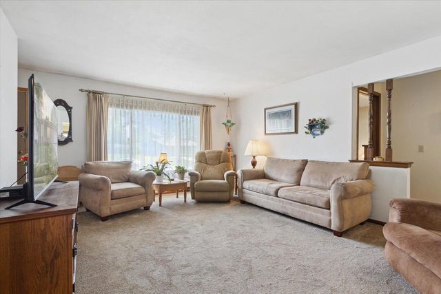 551 N Crosby Avenue, Janesville, WI 53548