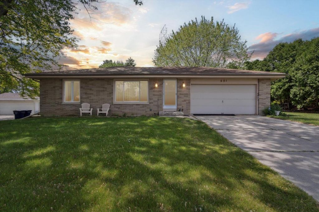 551 N Crosby Avenue, Janesville, WI 53548