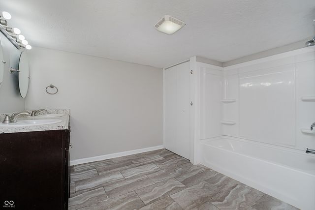 324 N Tennessee Street, Danville, IN 46122